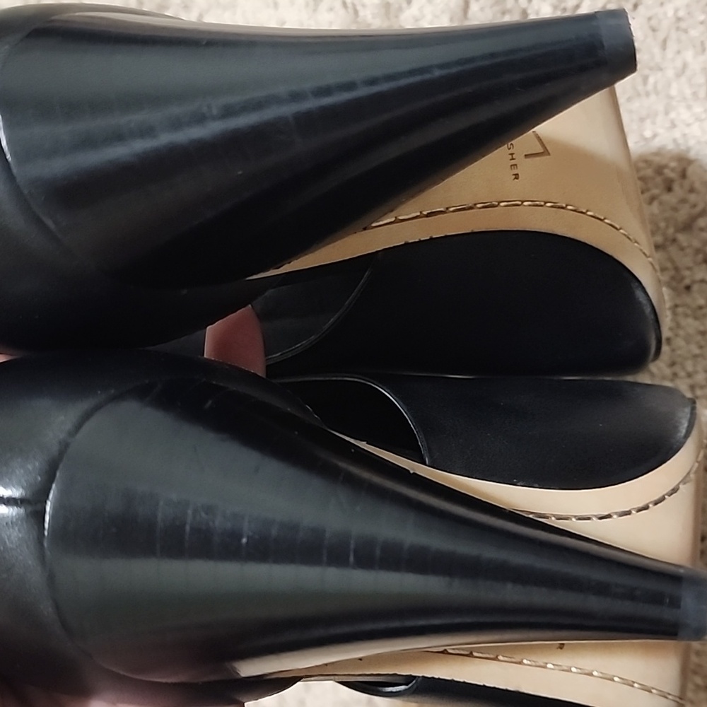 Women's Black Peep Toe Heels 9M - Picture 9 of 10